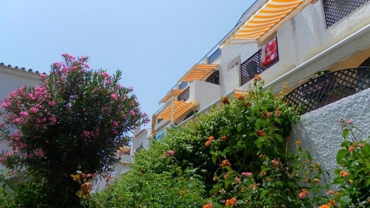 Apartment Verano Azul 네르하 객실 사진