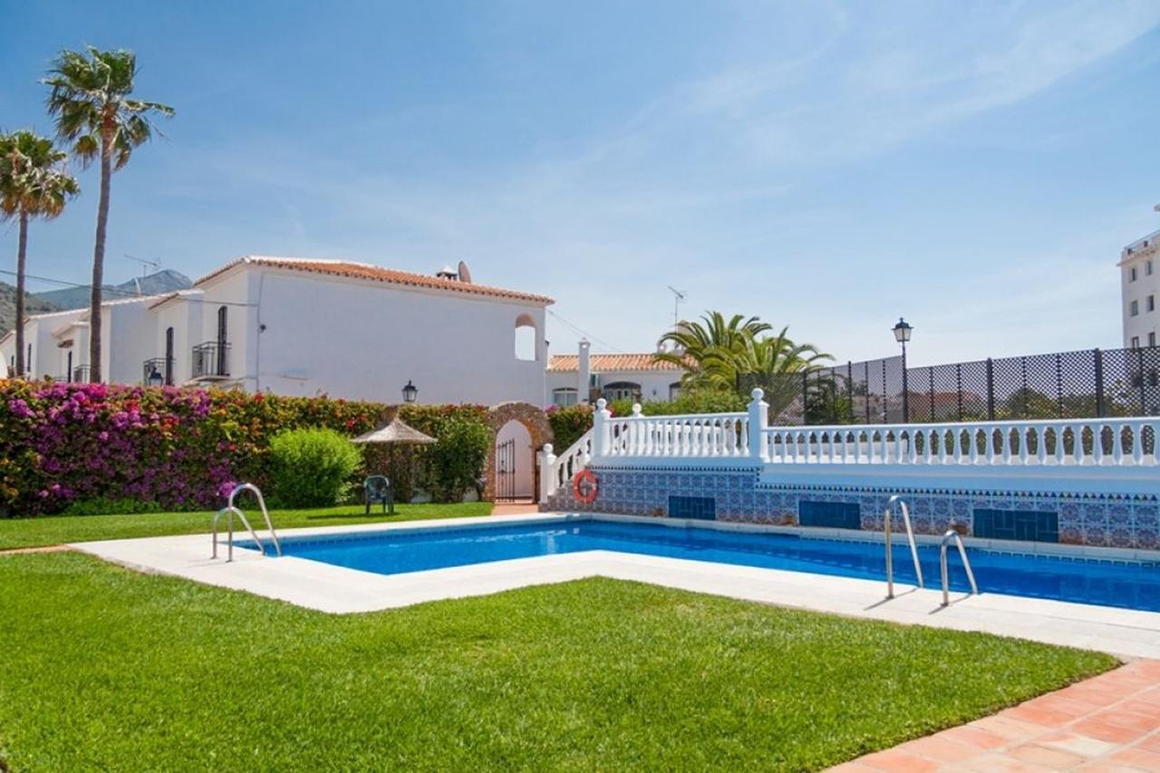 Apartment Verano Azul 네르하 객실 사진